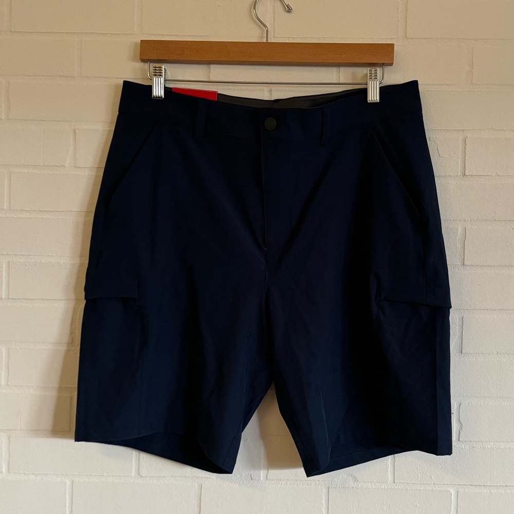NWT 32 Degree Mens Blue Cargo Shorts - Picture 1 of 4